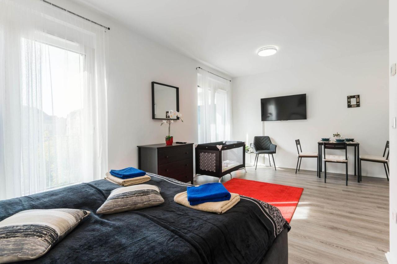 New Blue Danube Apartment With Balcony And Parking Budapešť Exteriér fotografie