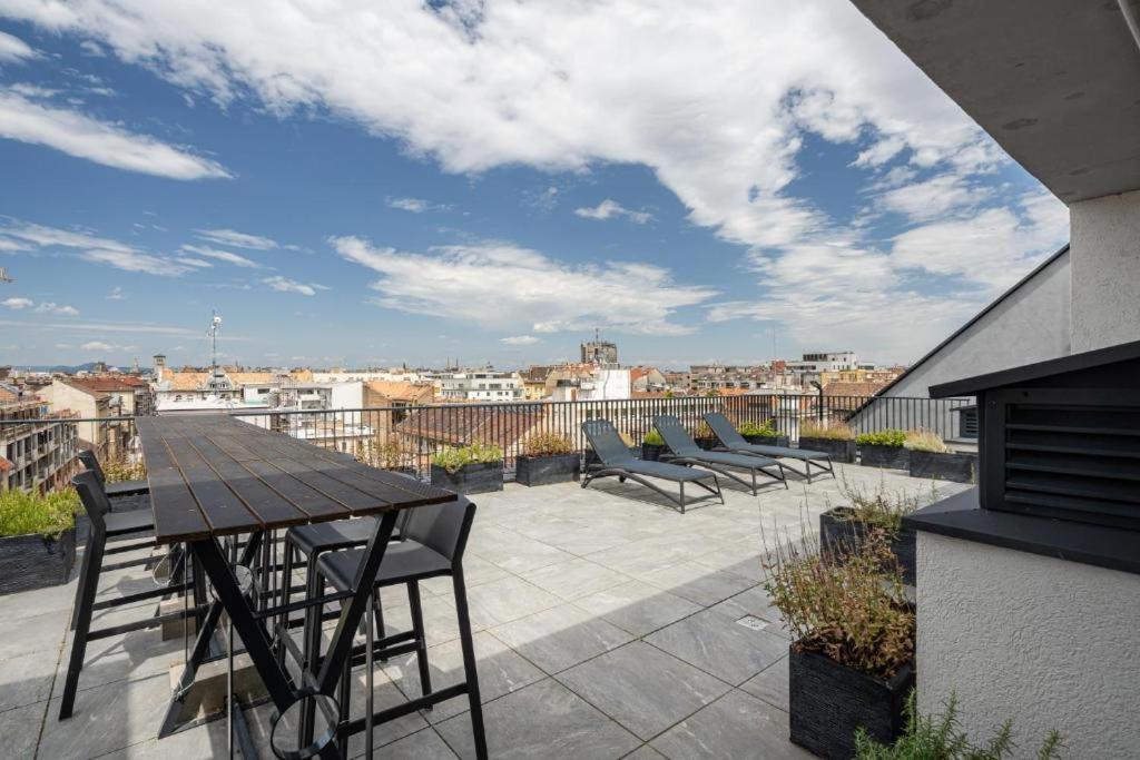 New Blue Danube Apartment With Balcony And Parking Budapešť Exteriér fotografie
